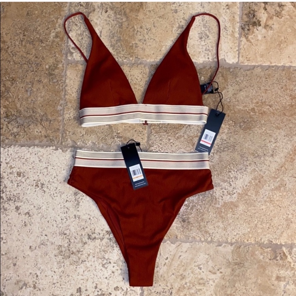 NWT GORGEOUS DOLCE VITA SET